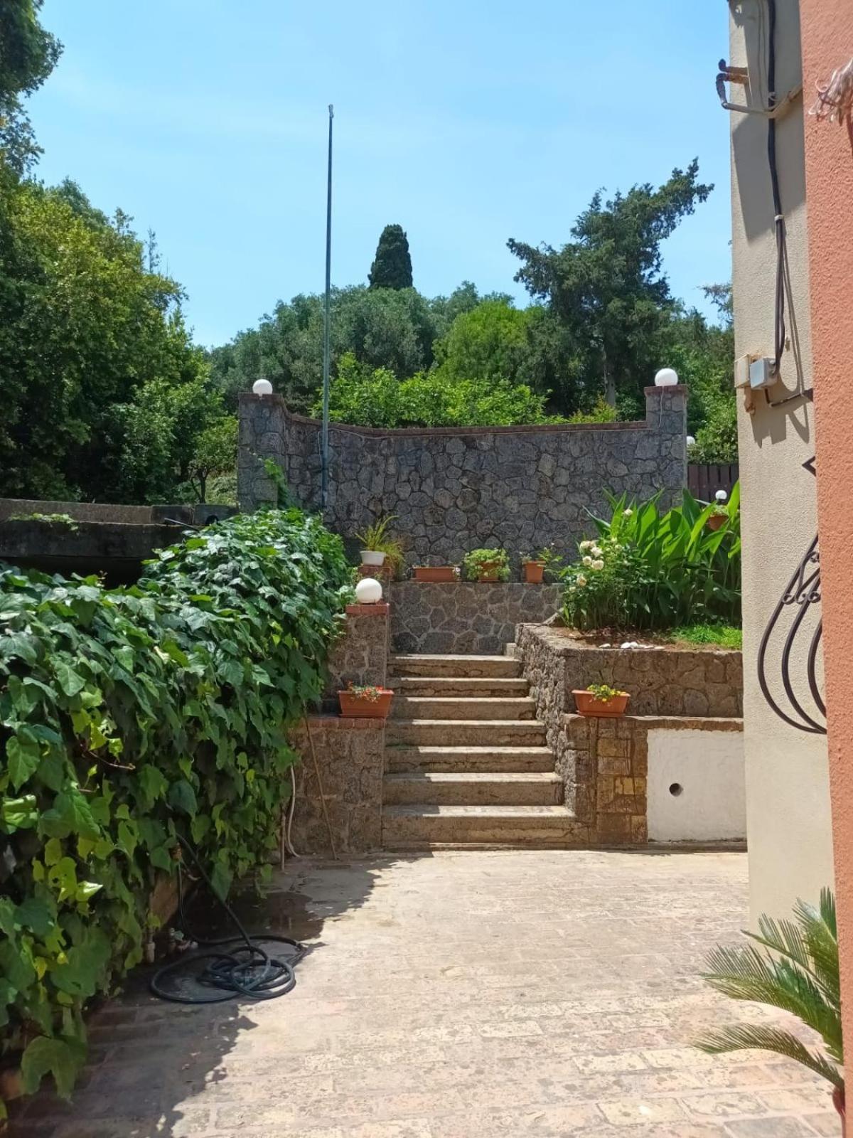Beachfront Romantica Place Agia Pelagia Chlomou